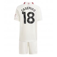 Dětský fotbalový dres Manchester United Casemiro #18 2023-24 Třetí Krátký Rukáv (+ trenýrky)